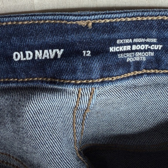 Old Navy Extra High Rise Kicker Bootcut Jeans size 12 Blue - Picture 2 of 9